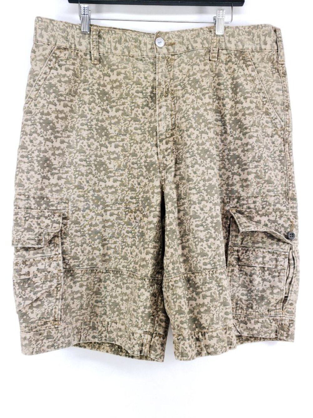 Levi's Cargo Shorts Men's Size 38 Brown Camouflage